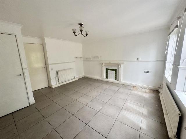 House for rent in London Borough of Croydon, Greater London