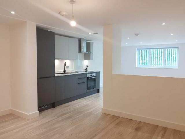 House for rent in London Borough of Ealing, Hanwell