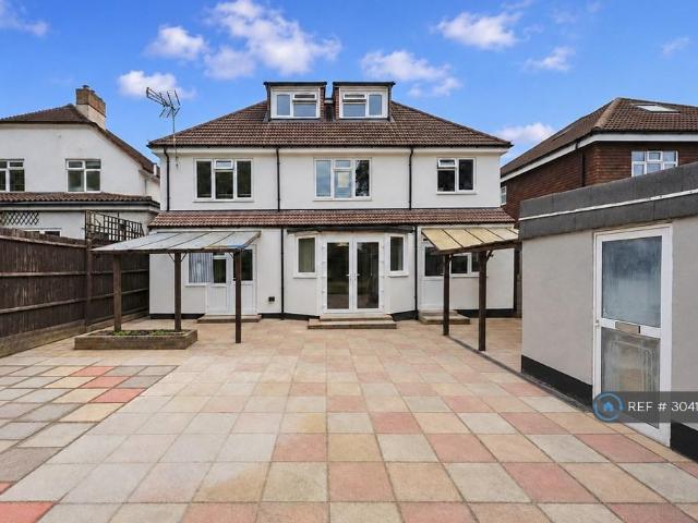 Apartment for rent in Ewell, Surrey