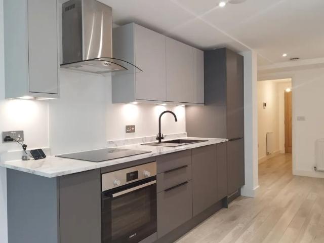 Apartment for rent in London Borough of Ealing, Hanwell
