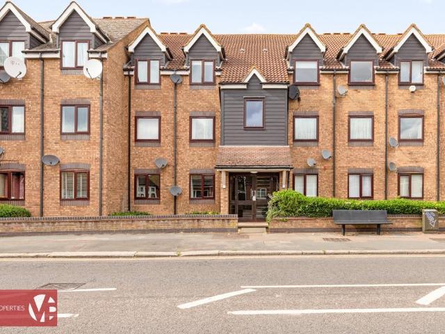Apartment for rent in Broxbourne, Hertfordshire