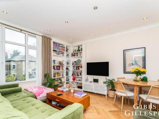 House for rent in Brentford, Greater London