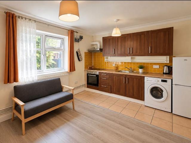 Apartment for rent in London Borough of Enfield, Greater London