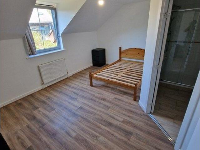 Room for rent in Slough