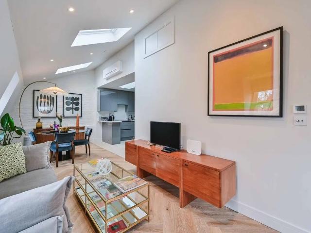 Apartment for rent in Bloomsbury, Greater London