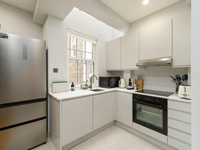 Apartment for rent in London Borough of Camden, Greater London