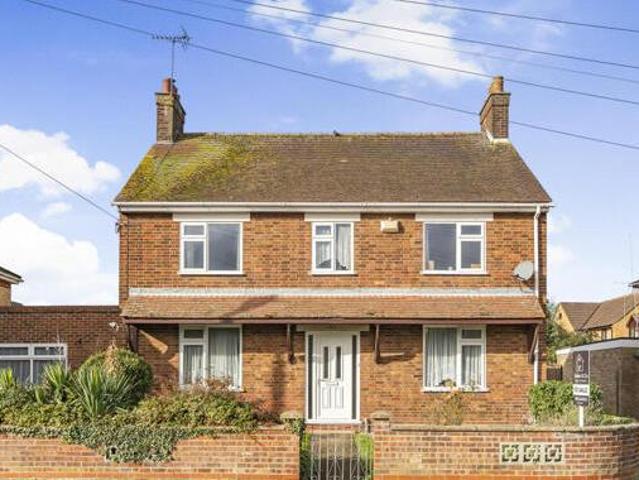 House for sale in Peterborough, Cambridgeshire and Peterborough