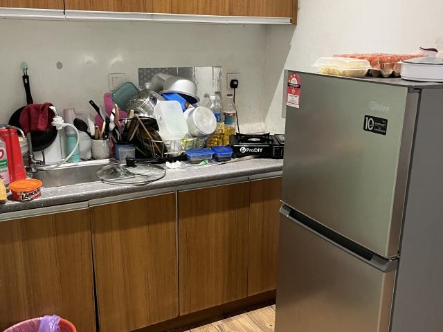 Room for rent in Petaling, Alam Impian