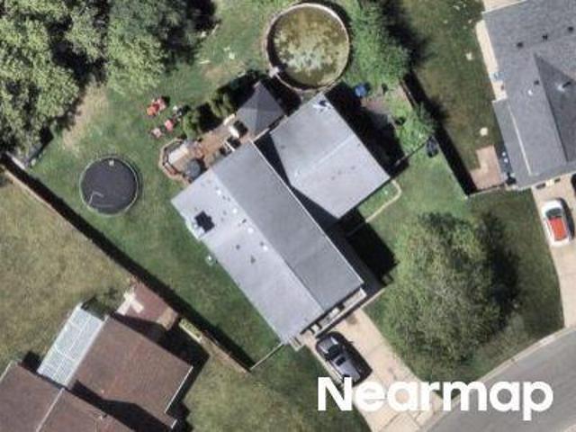 House for sale in Illinois