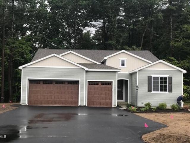 House for sale in Mechanicville
