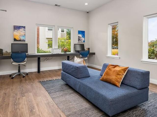 Apartment for rent in Naperville, Illinois