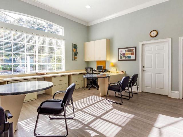 Apartment for rent in Lake City