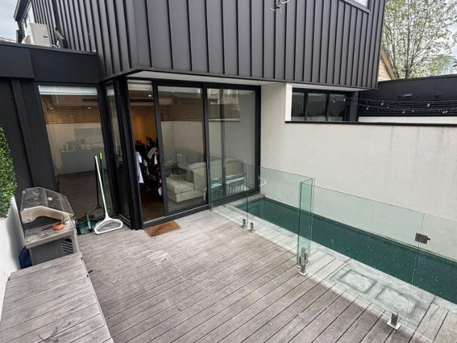 Room for rent in Camerons Creek, Victoria