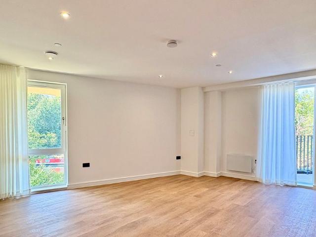 Apartment for rent in East Twerton, Dulcote