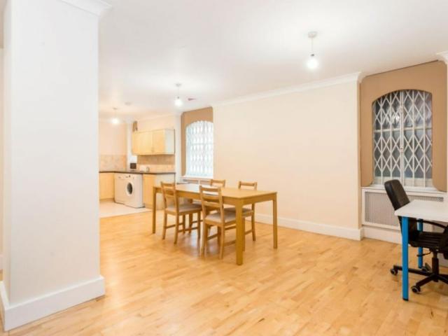 Apartment for rent in Bayswater, Greater London