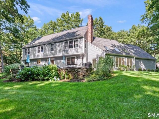 House for sale in Farmington, Connecticut