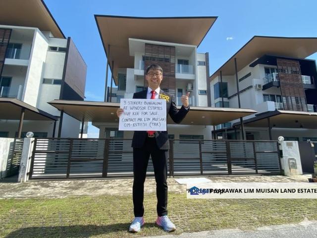 House for sale in Kuching