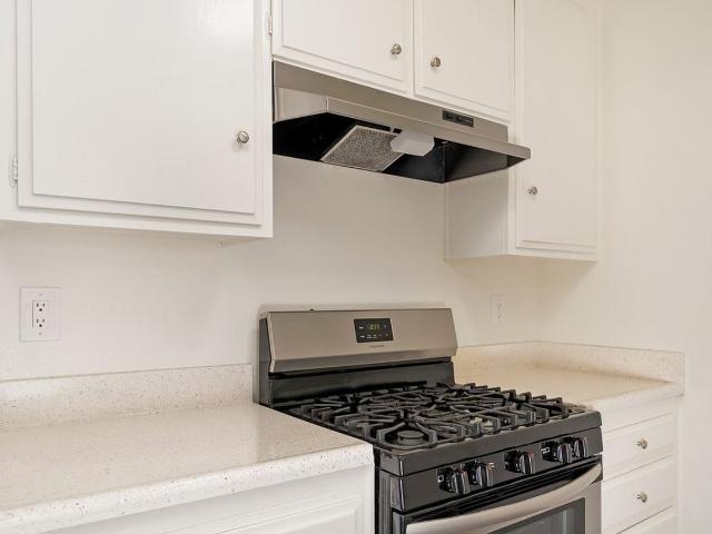 Apartment for rent in Tustin, California