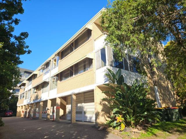 Apartment for rent in Windsor, Greater Brisbane