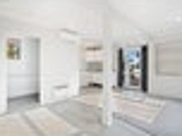 Apartment for rent in Paremoremo, Oroua County