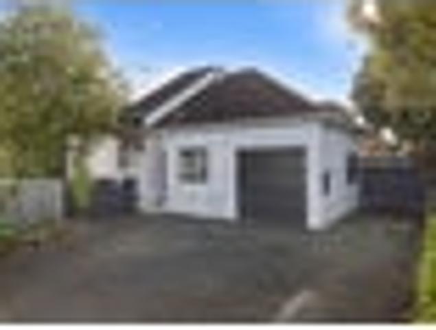 House for rent in Paremoremo, Oroua County