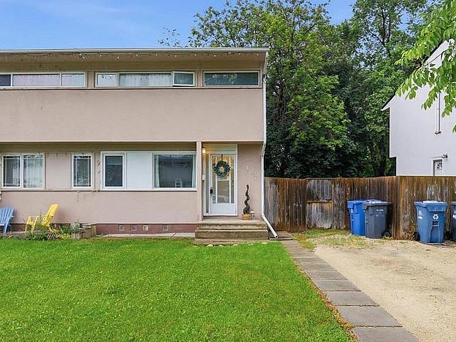 House for sale in East St. Paul, Manitoba