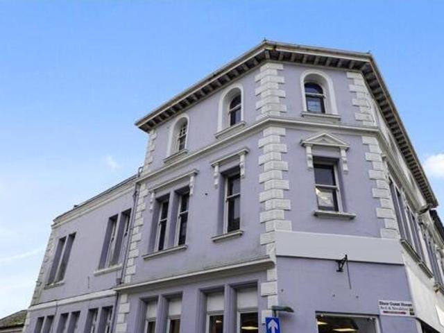 House for sale in Lamellion, Cornwall