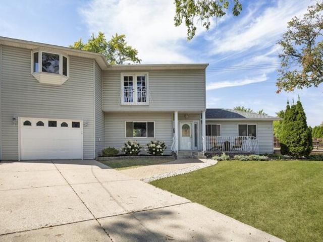 House for sale in Highland Park