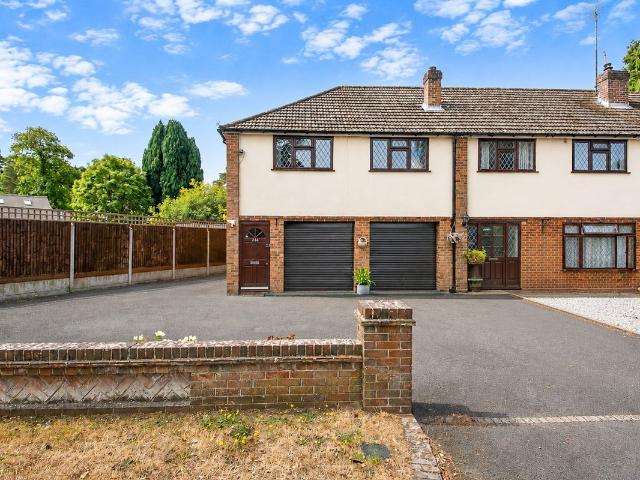 Apartment for rent in Finchampstead