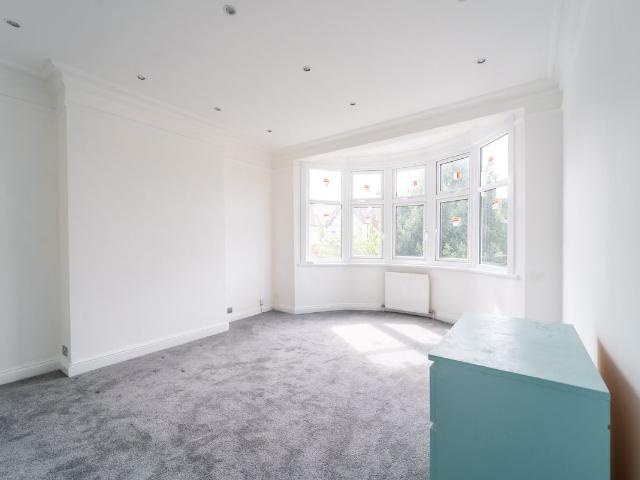 Apartment for rent in Church End, Greater London