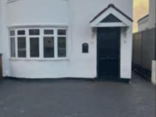 House for rent in Harrow Weald, Greater London