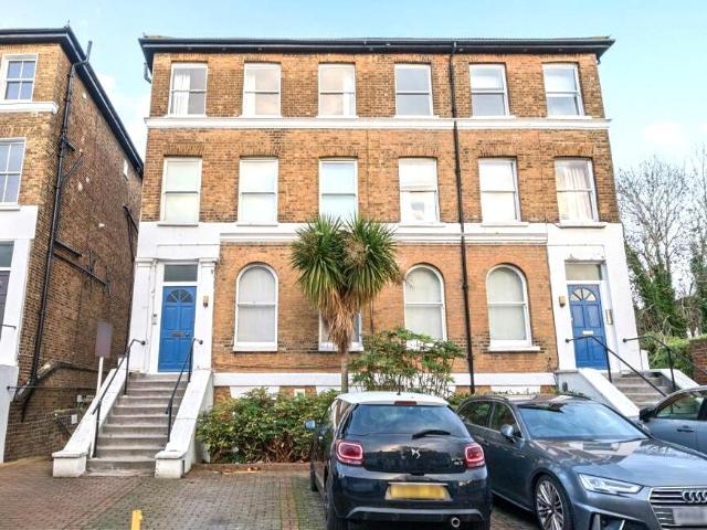 Apartment for rent in London Borough of Ealing, Greater London
