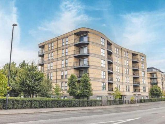 House for sale in Slough