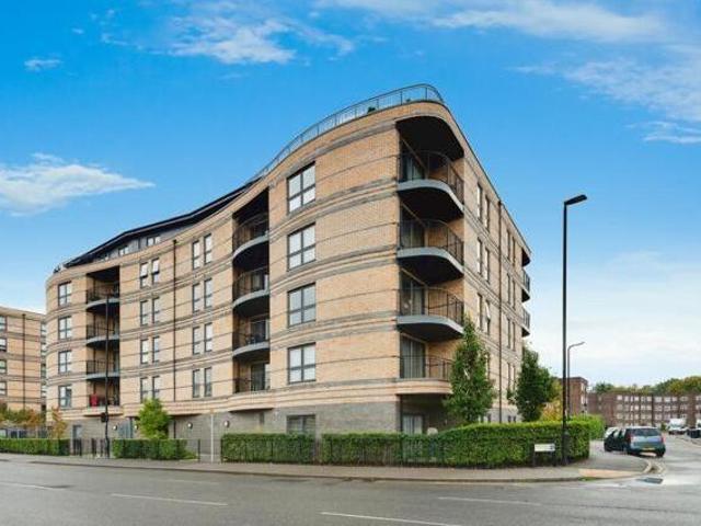 House for sale in Slough
