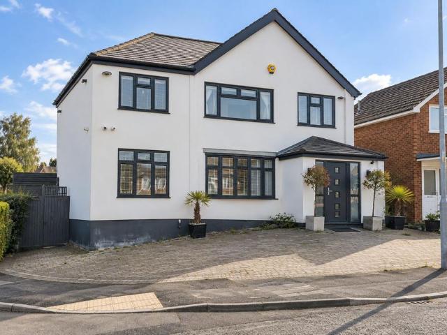 House for rent in Lawn, Swindon