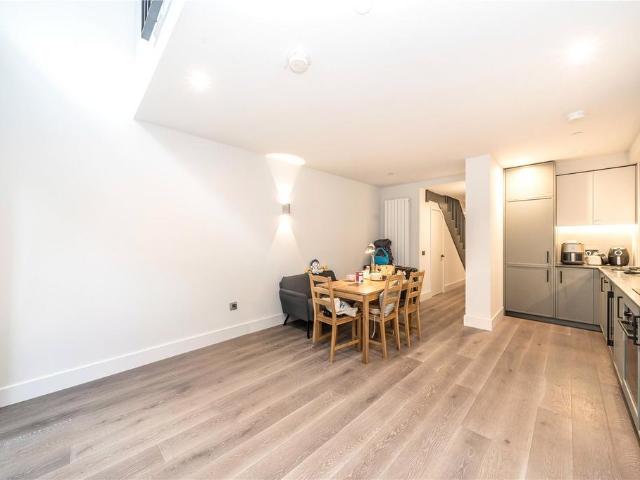 Apartment for rent in Glyndon, Plumstead