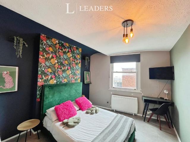 Apartment for rent in Round Hill, Brighton & Hove