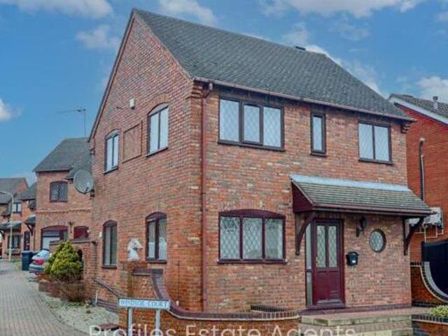 House for sale in Lyons, Greater London