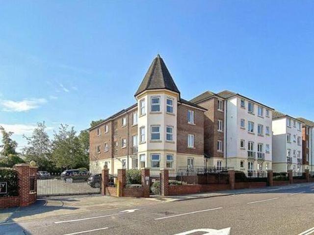 House for sale in North Town, Aldershot