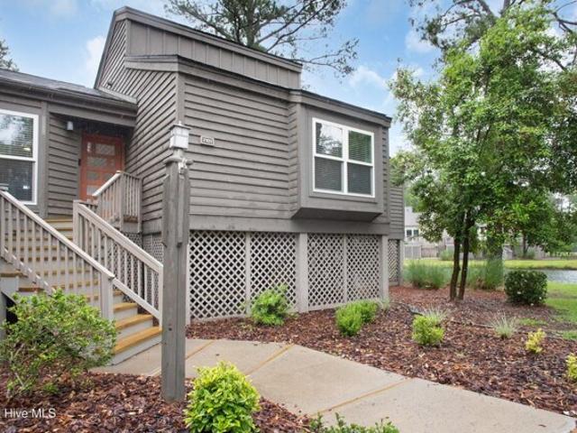 Condo for sale in New Bern