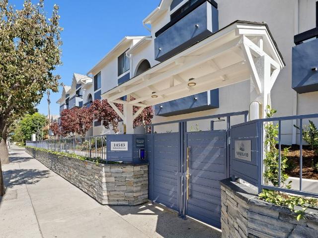 Apartment for rent in Van Nuys Neighborhood Council District, Canoga Park