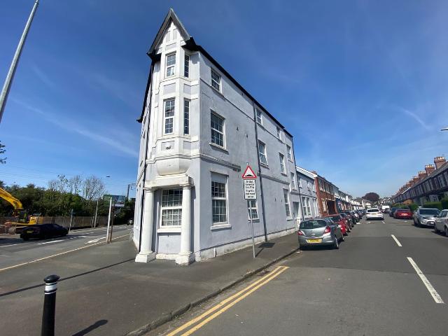 Apartment for rent in Falcon Lodge, Wales