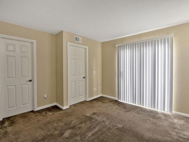 Apartment for rent in Riverside