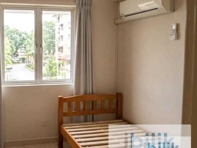 Room for rent in Petaling, Damansara Damai