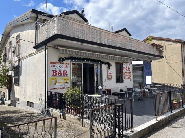 Locale Commerciale in vendita a Agropoli Sud, Agropoli