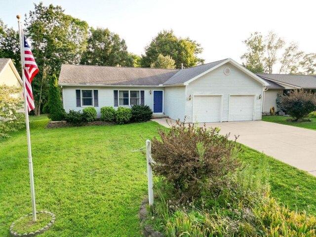 House for sale in Howard