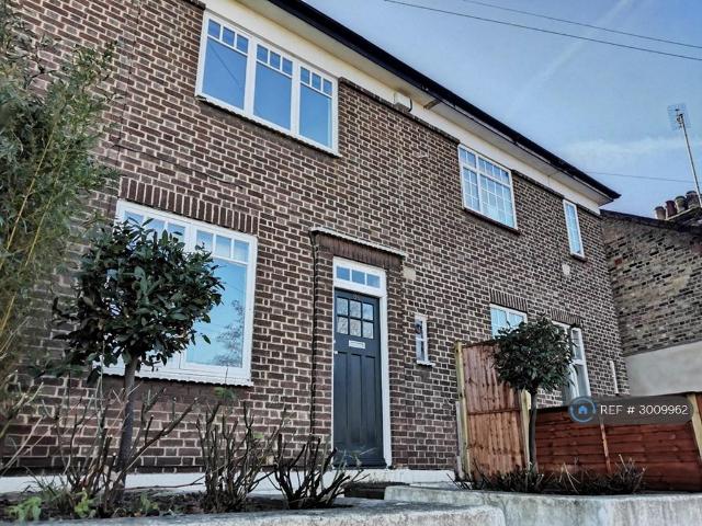 House for rent in Greater London