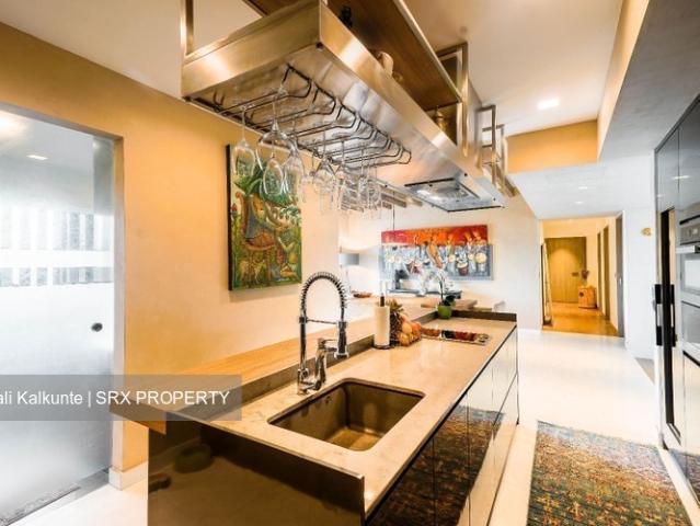 Apartment for sale in Bukit Timah