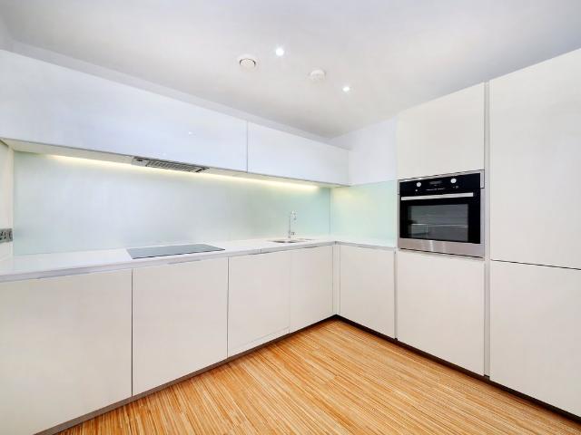 Apartment for rent in Clapham, Greater London