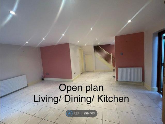 House for rent in St Albans, Five Acres